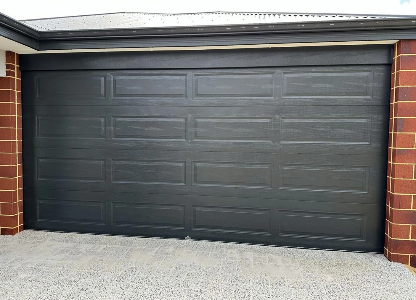 Residential gate installation project in Detroit